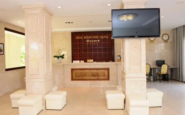 Hoa Binh Phu Quoc Hotel - photo 2