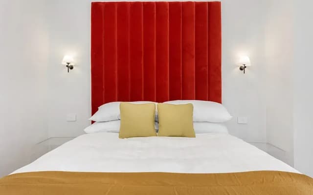 Incredible Balcony Duplex in the Heart of Fitzroy - photo 3