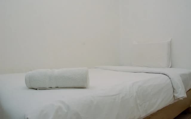 Spacious and Comfortable 2BR Green Bay Pluit Apartment - photo 3