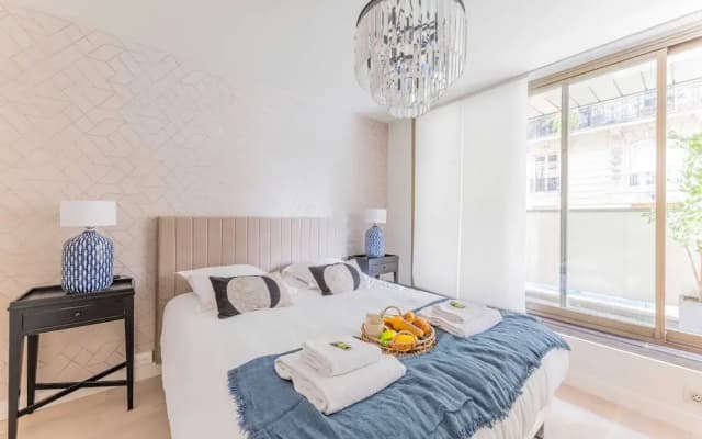 Cozy Apartment ac. Balcony - 1br/4p - Eiffel Tower - photo 3