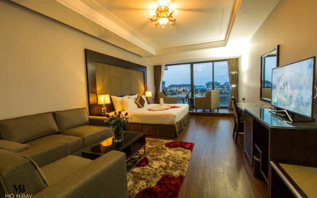 Moon Bay Ha Long - photo 3