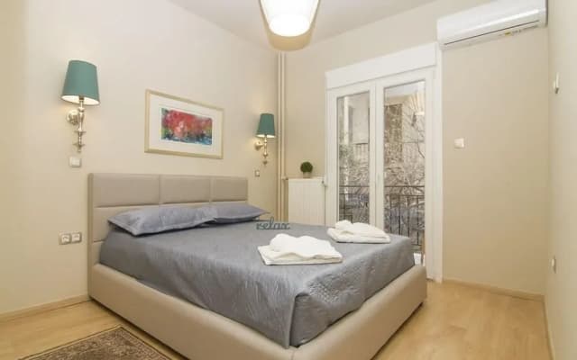 Contemporary Design In Central Athens - photo 3