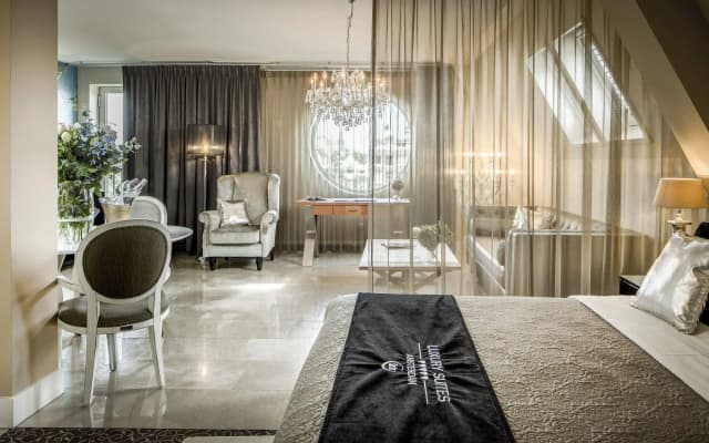 Luxury Suites Amsterdam - Member of Warwick Hotels - photo 3