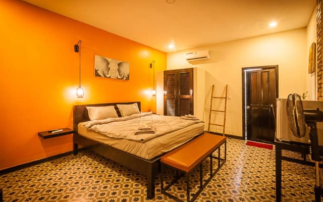 The Botanic Garden Hotel - photo 2