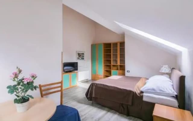 Duskova Apartments - photo 3
