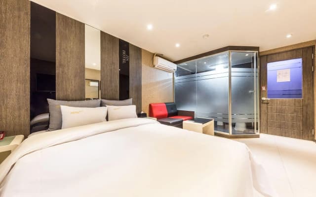 SOL Hotel - photo 5