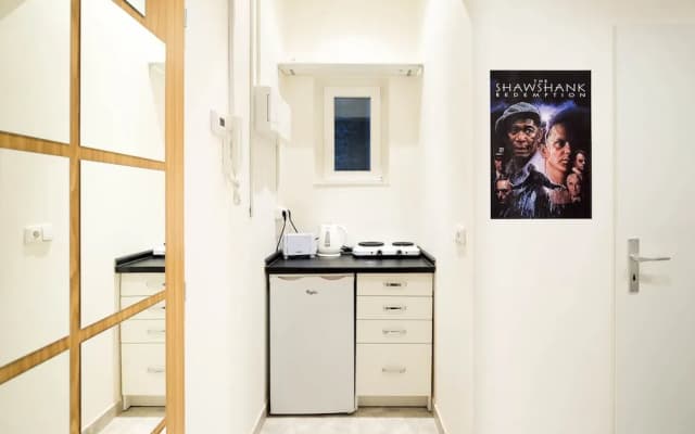 Prison Apartment - Locked up in Prague - photo 2