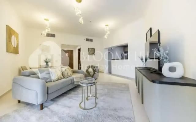 327 Bloomfields Magnificent 1BR Ajwan - photo 2