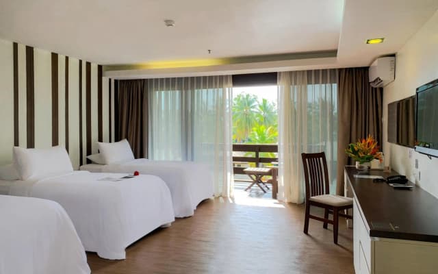 Damai Beach Resort - photo 3