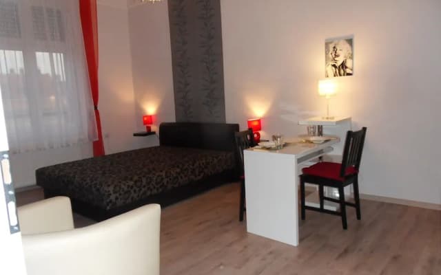 Astoria Centrum Apartment - photo 2