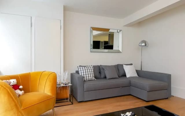 D'Arblay Street - photo 4