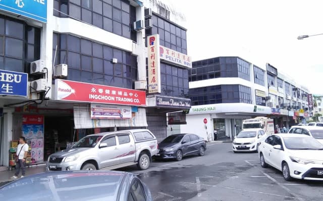 Pelita Inn - photo 2