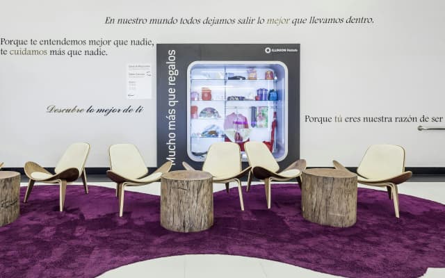 Hotel ILUNION Suites Madrid - photo 2