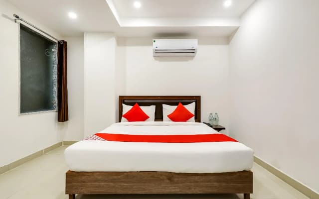 Oyo Key Rooms Tilak Nagar - photo 4