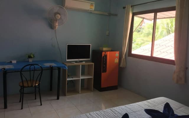 Dreams Guesthouse & Hostel Patong - photo 3
