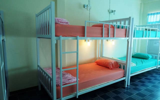 Empo Hostel - photo 4