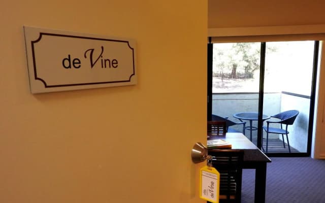 Deville at Healesville - photo 3