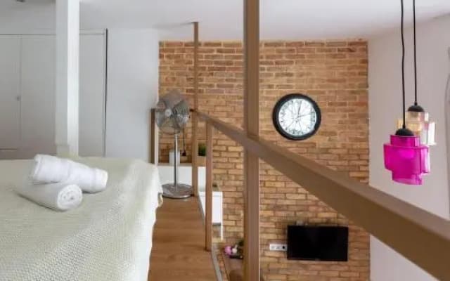 Sweet Home Apartments - photo 3