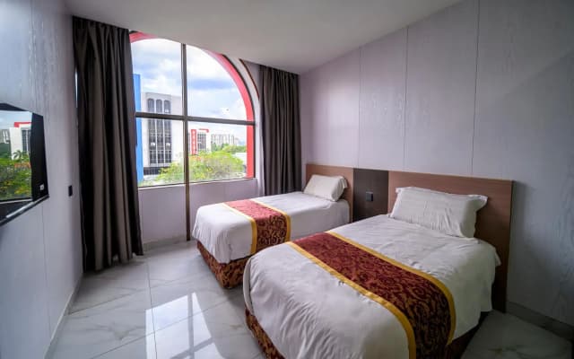 BEEZ Hotel - photo 5
