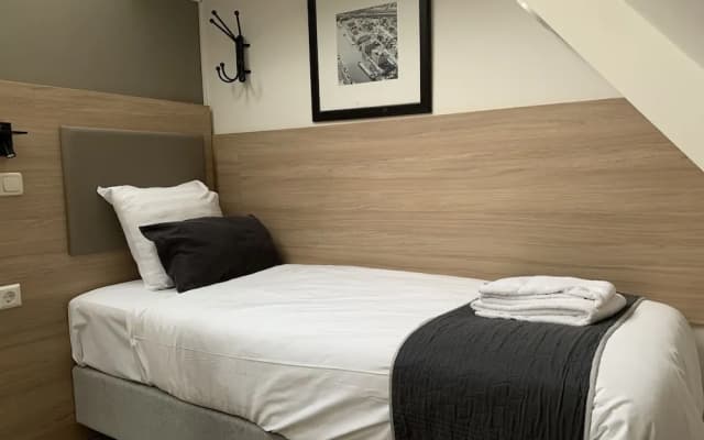 Allure Garden Apartments - photo 2