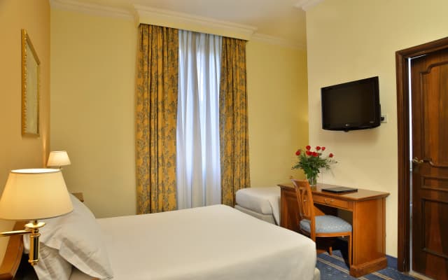 Rome Garden Hotel - photo 3