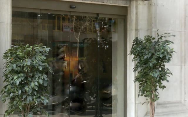 Hotel Via Augusta - photo 2