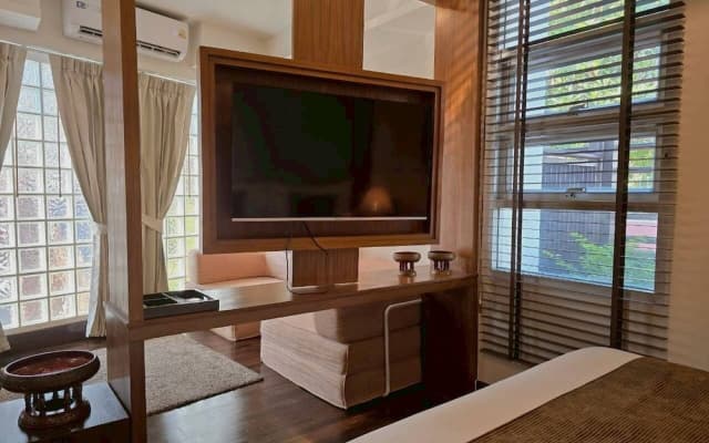 Casa Le Damuz At MRT Bangphlat - Adult Only - photo 5