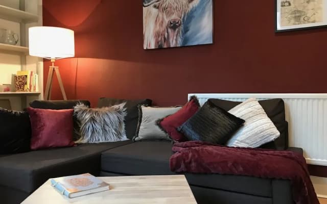 Edinburgh Old Town Apartment - photo 2