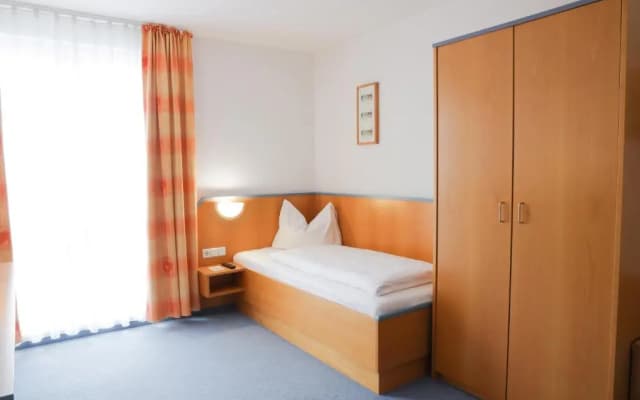 Businesshotel Berlin - photo 5