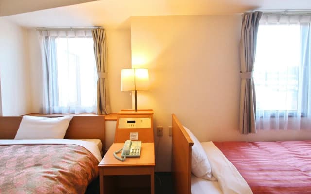 Sakura Hotel Hatagaya - photo 3