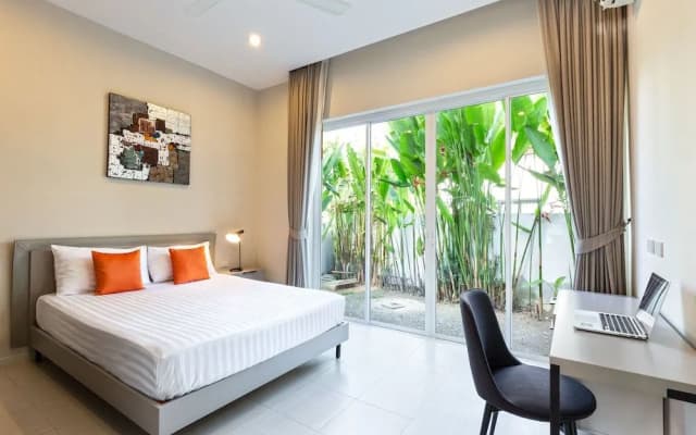 Tropical Holiday 2BR Pool Villa Greens 9 - photo 5