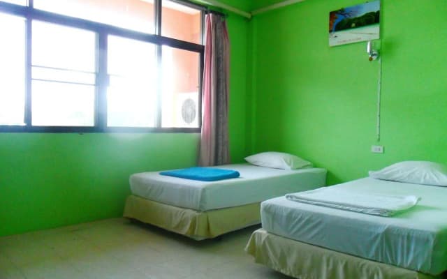 Sawasdee Guesthouse - photo 3