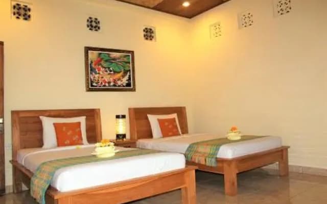 The Restu Ubud Guest House - photo 4