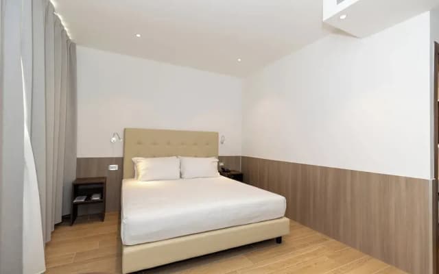Lh HOTELS - photo 3