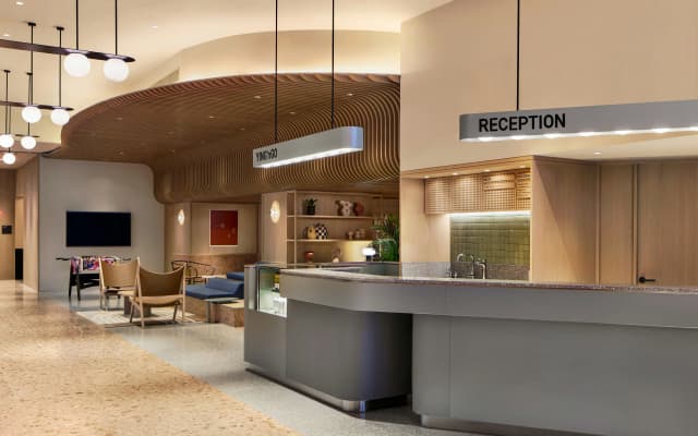 Ying'nFlo Hotel, Wesley Admiralty, Hong Kong - photo 2