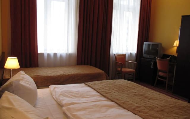 Royal Plaza - photo 5