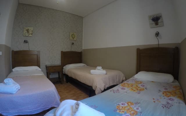 Hostal MYD Los Perales - photo 5