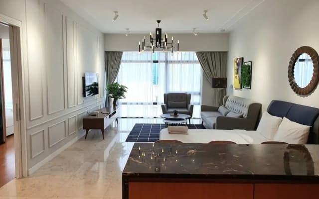 Anggun Residences Guesthouse - photo 2