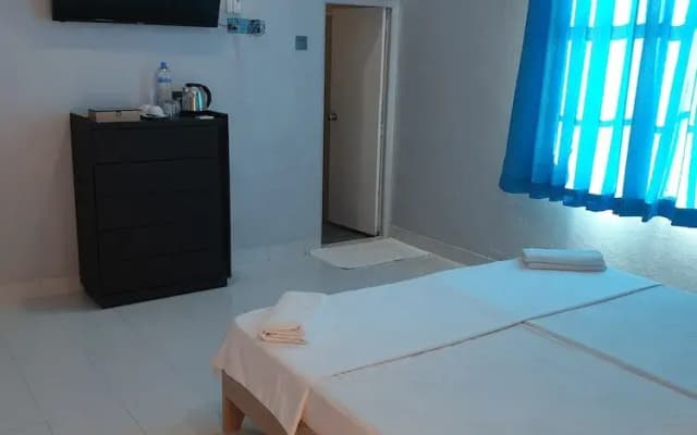 Nature Inn Himmafushi - photo 2