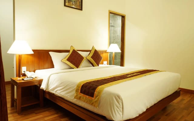 Riverside Oasis Villa - photo 4