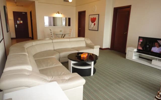 Imbi Suite at Times Square - photo 5