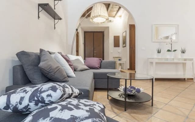Pantheon Charming Apartment - photo 5