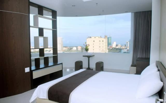 Princess Hotel - photo 3