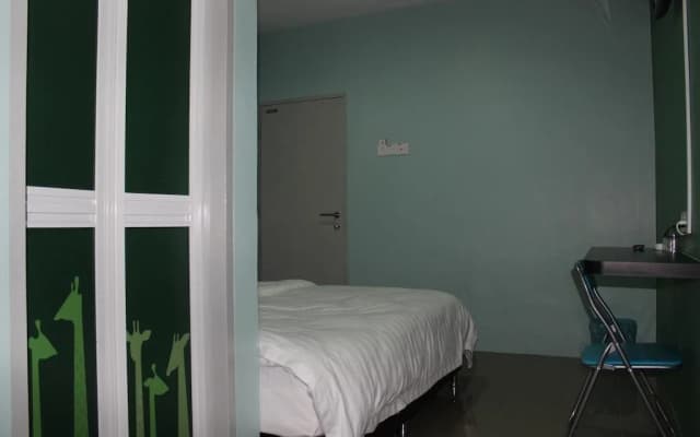 Inn Hotel - photo 2