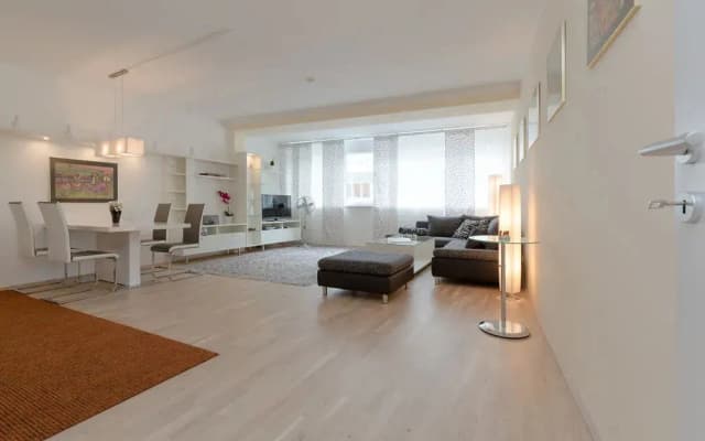 Design-Apartment Karlsplatz with Balcony - photo 4