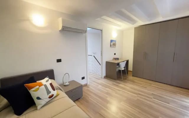 Duplex Apt Near Milano Bovisa - photo 3