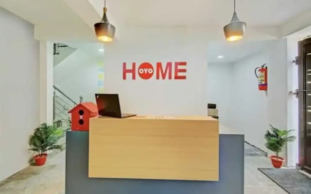 Green Orbit Hotel - photo 3