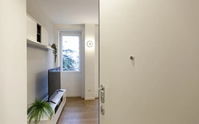 notaMi - Little West - photo 2