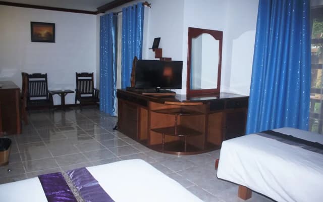 Suryavara Residence Hotel - photo 4