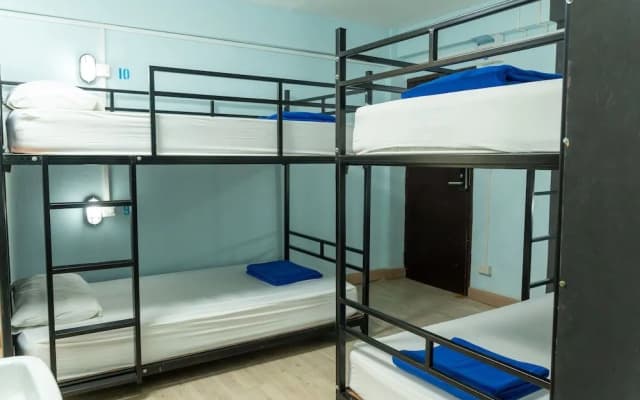 Slumber Party - photo 3